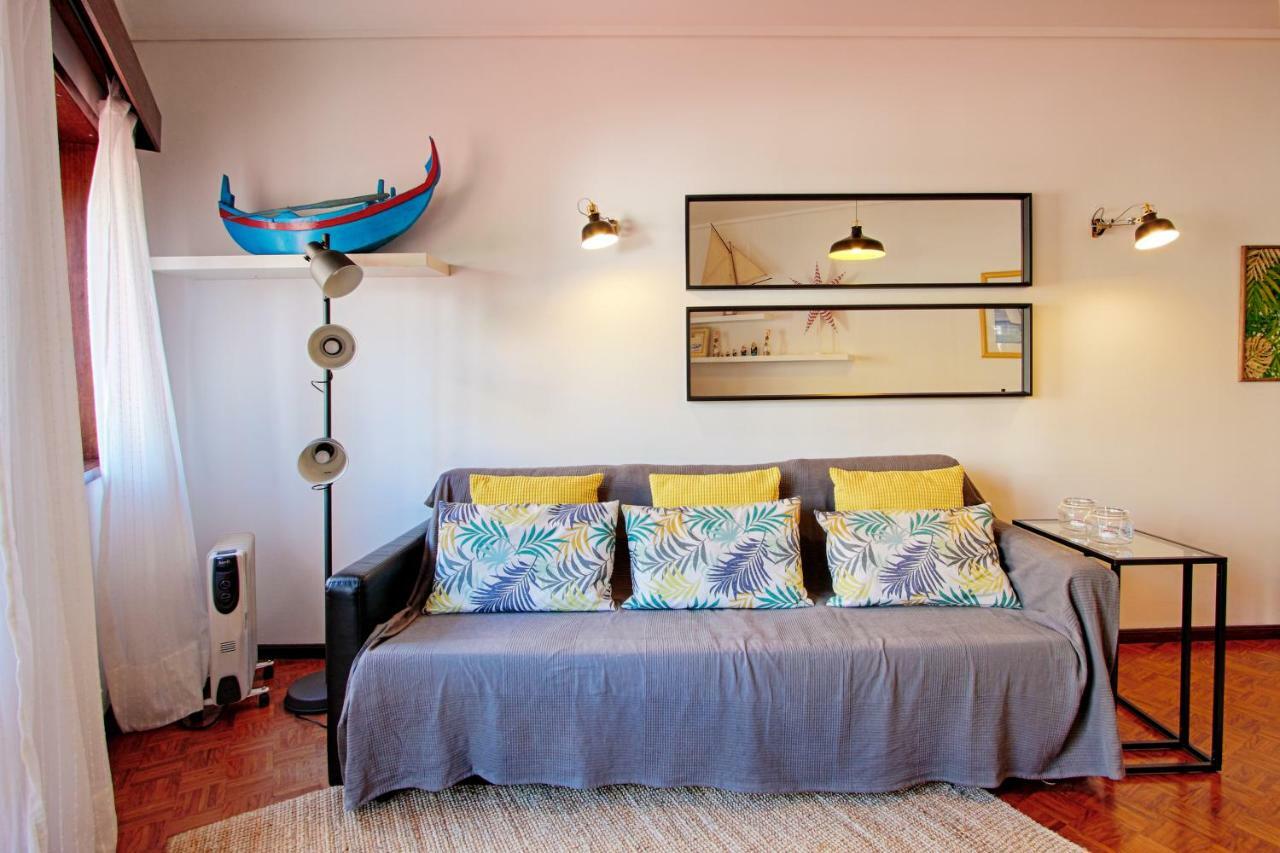 Sailing Apartment Aveiro Bagian luar foto
