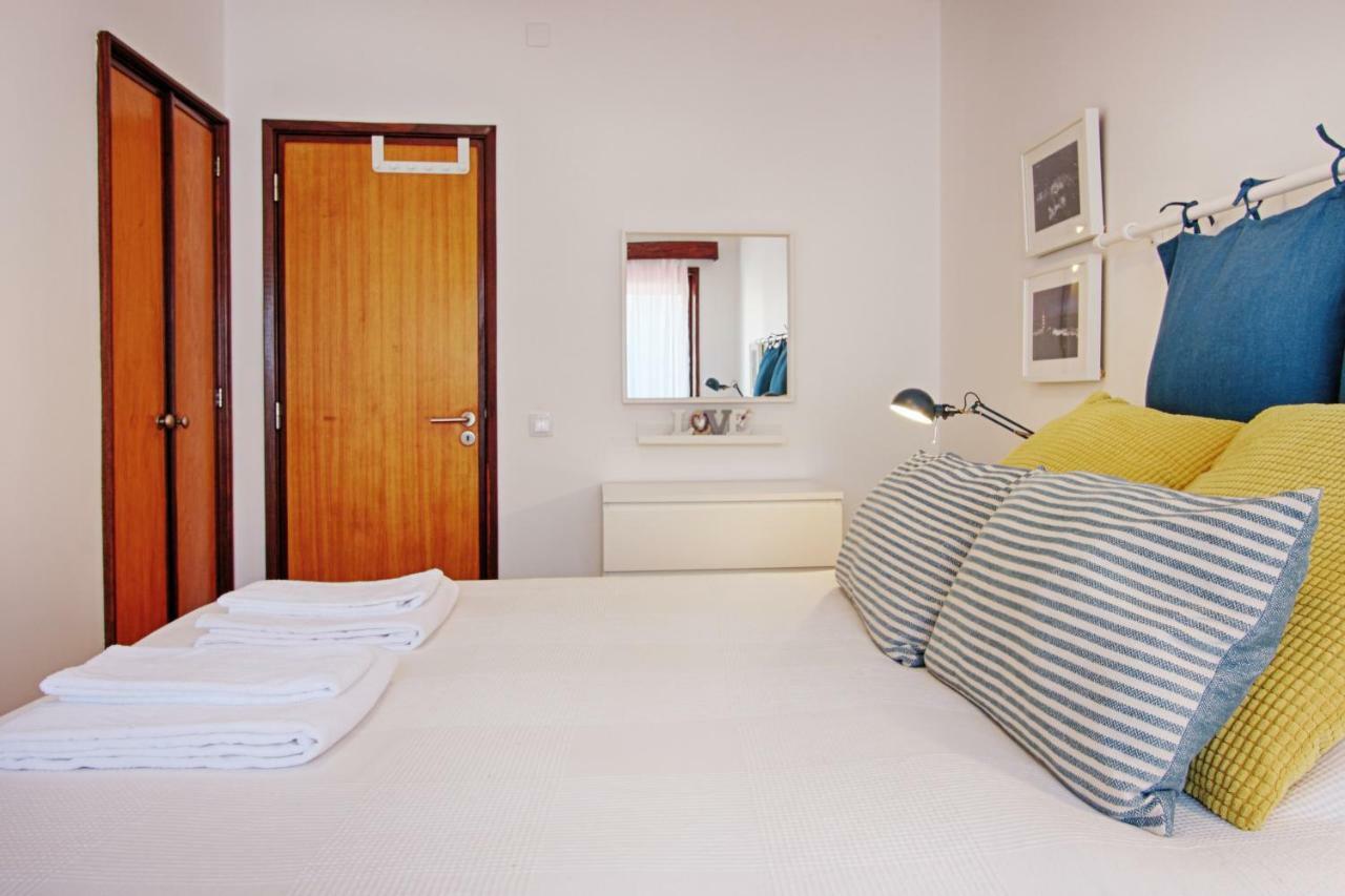 Sailing Apartment Aveiro Bagian luar foto
