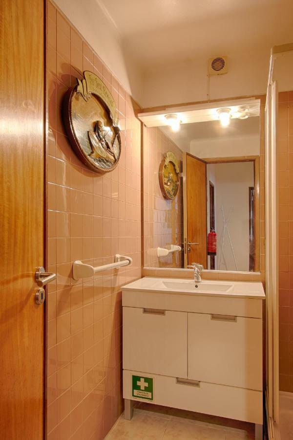 Sailing Apartment Aveiro Bagian luar foto