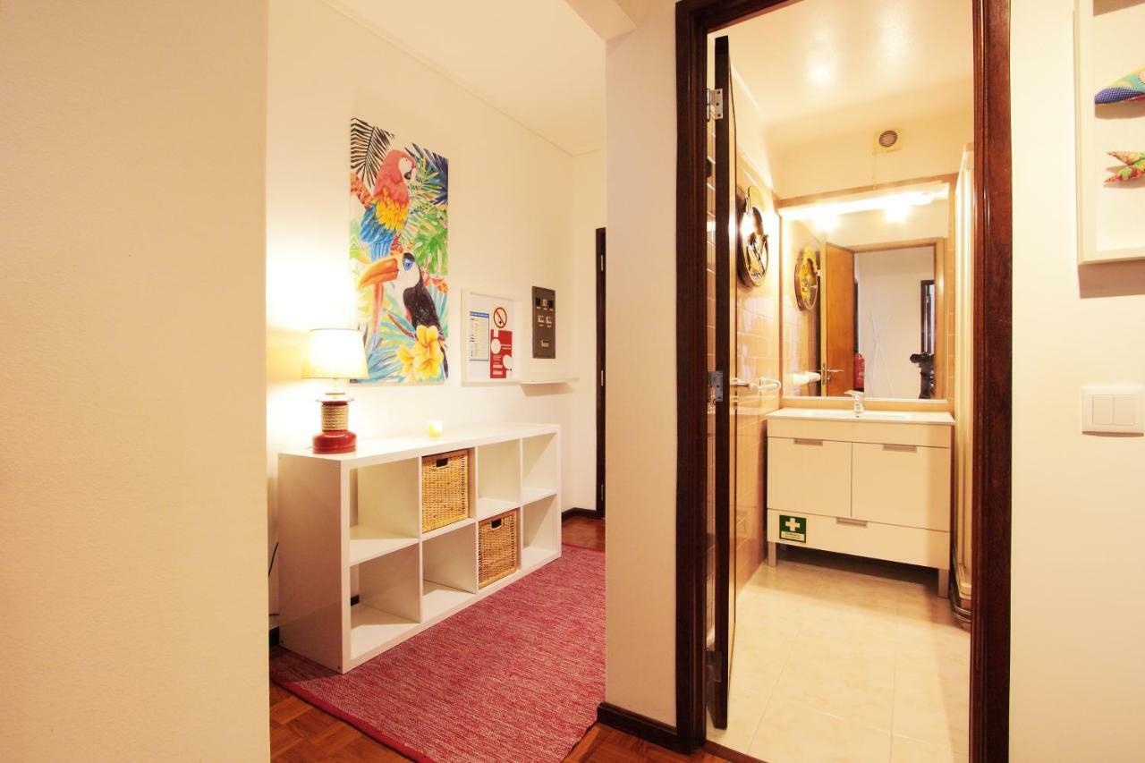 Sailing Apartment Aveiro Bagian luar foto